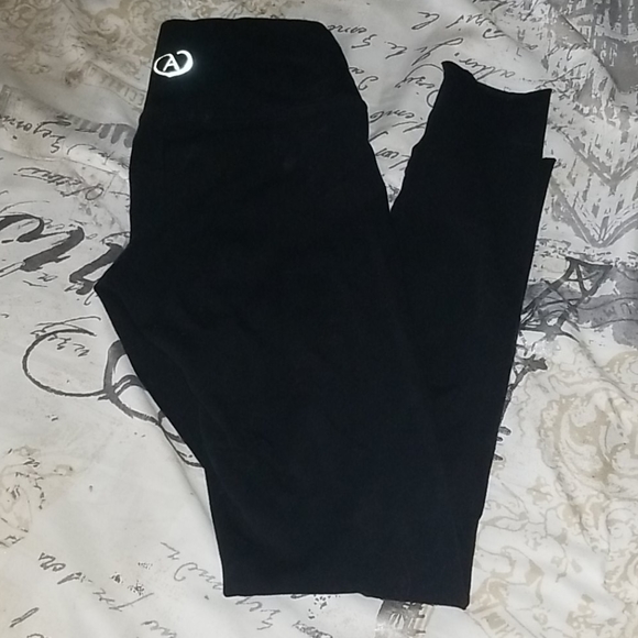 Aritzia black tights - Picture 1 of 2